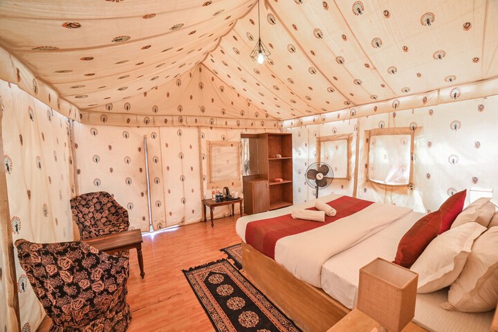 Room 9 of 95
