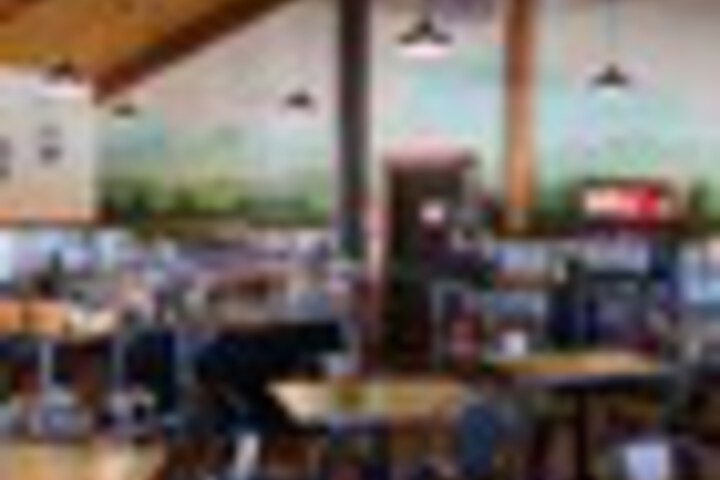 Dining 116 of 168