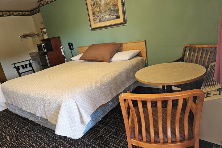 Room 5 of 44