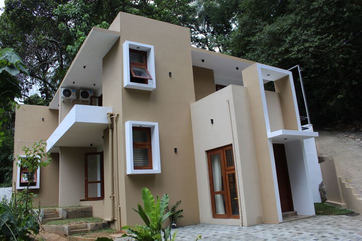 Aura Escape Kandy