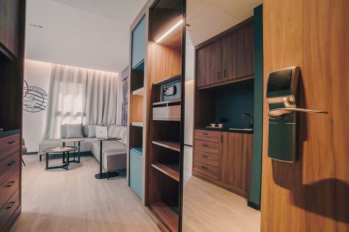 Room 55 of 112