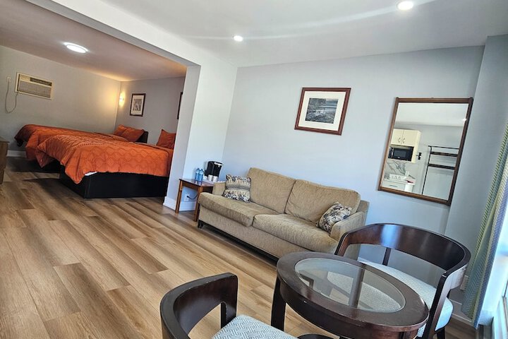 Room 15 of 69
