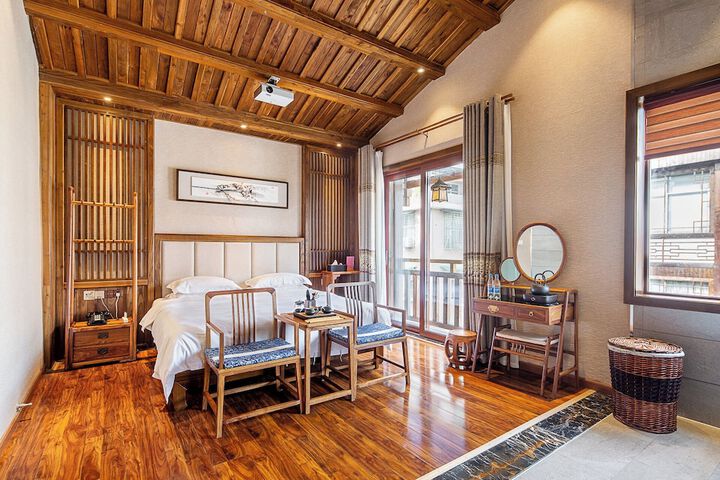 Room 43 of 155