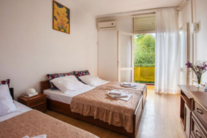 Room 19 of 30