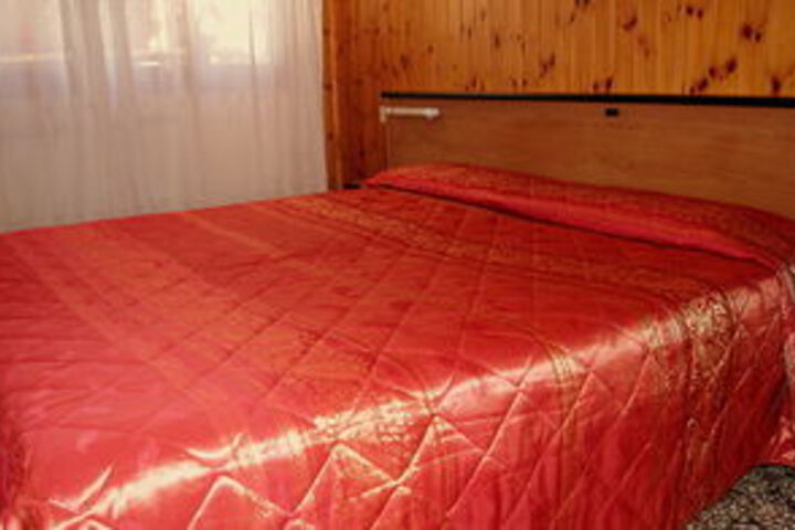 Room 22 of 44