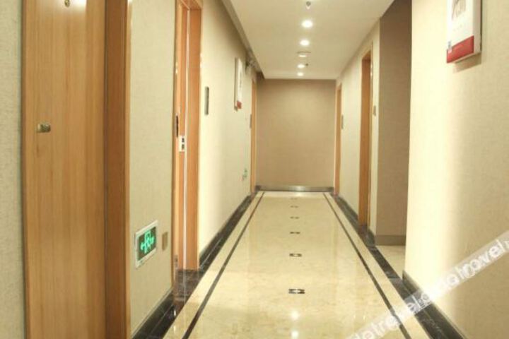 Hotel Interior 5 of 12