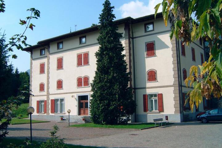 Hotel Villa Flora