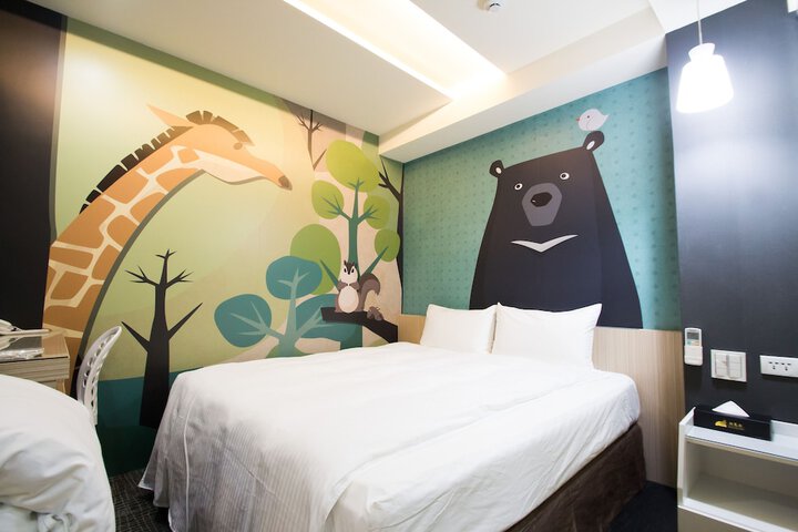 Room 18 of 69