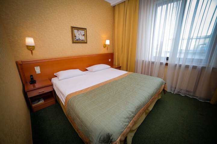 Room 7 of 47