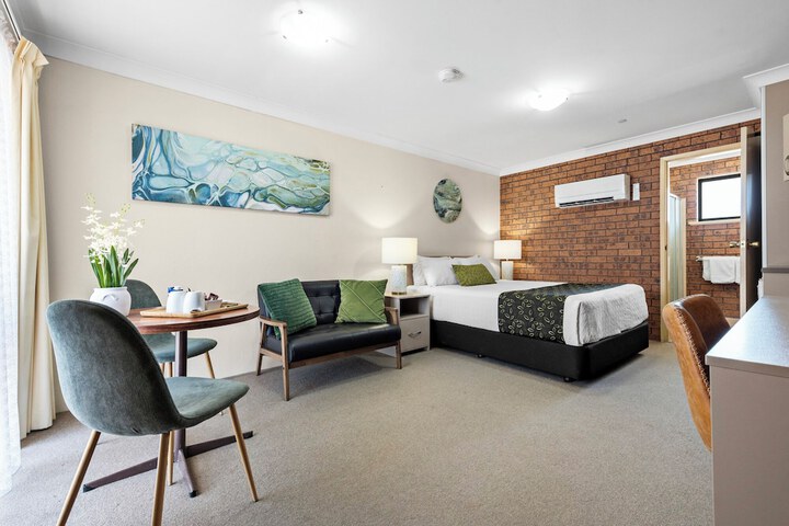 Room 47 of 88