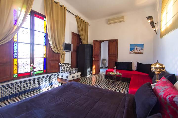 Room 6 of 38