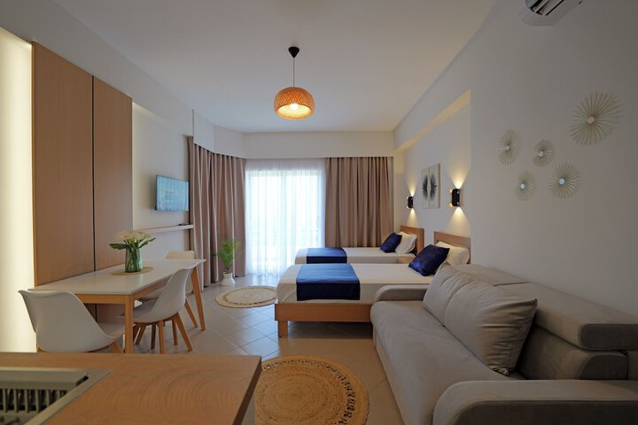 Room 11 of 52