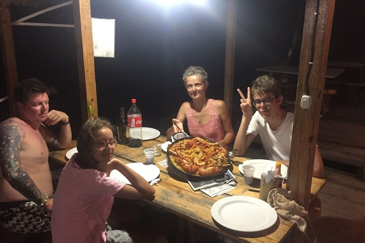Dining 34 of 77