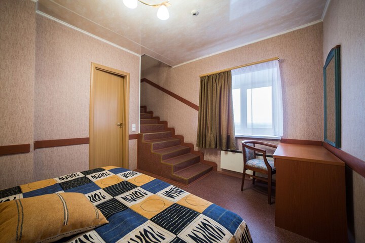 Room 5 of 41