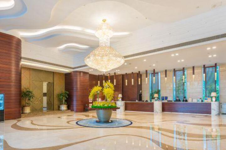 Hotel Interior 6 of 23