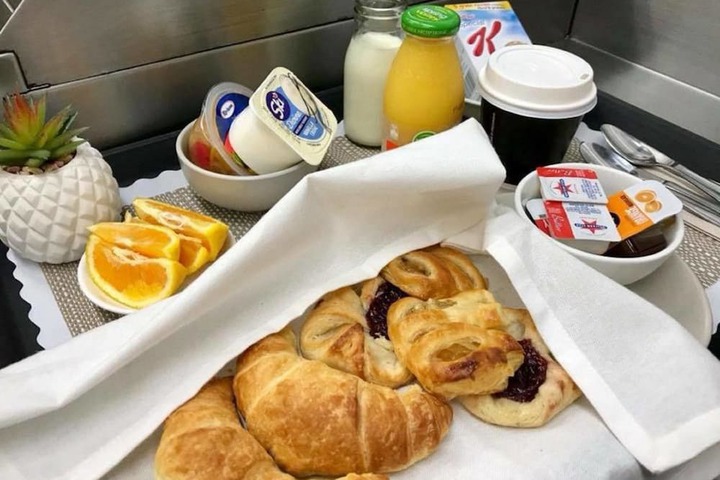 Breakfast meal