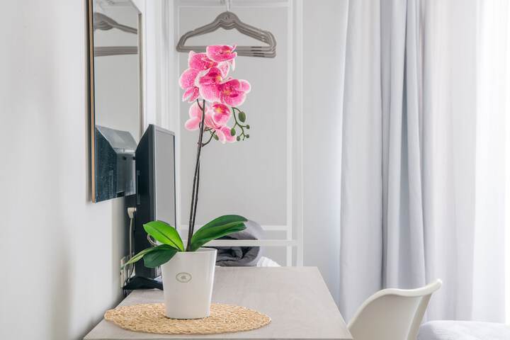 Room 14 of 72