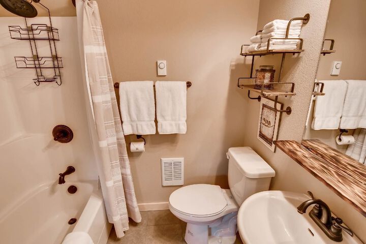 Room 19 of 22