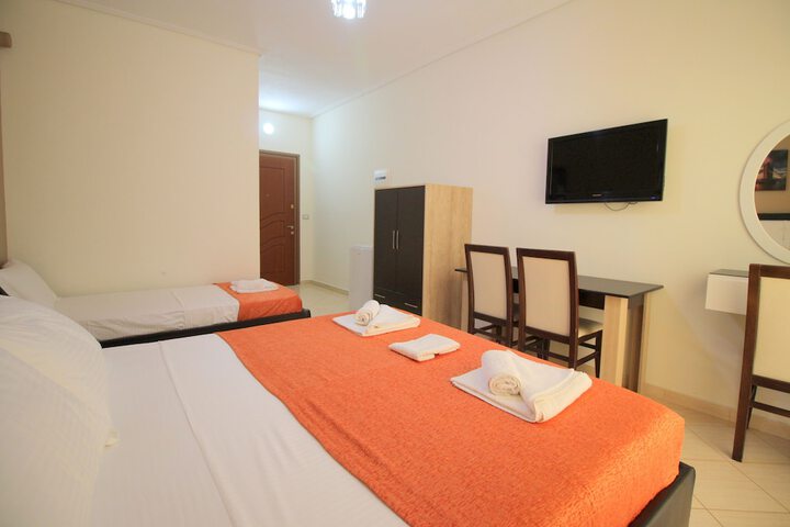 Room 54 of 58