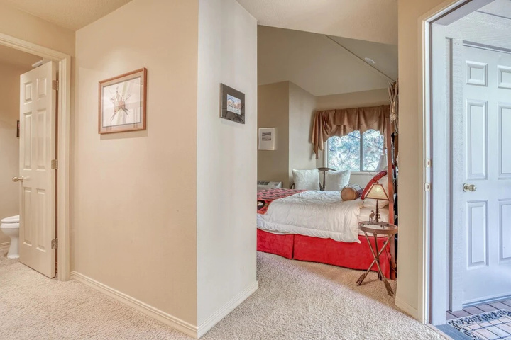 Room 3 of 13