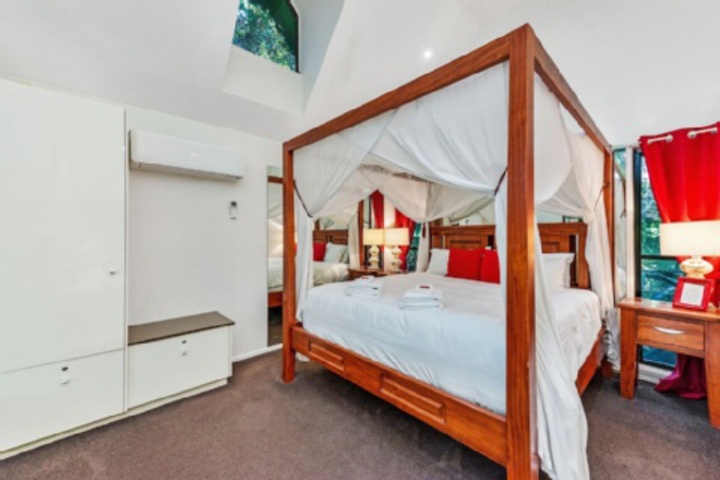 Room 60 of 180
