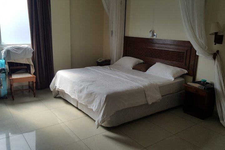 Room 14 of 43