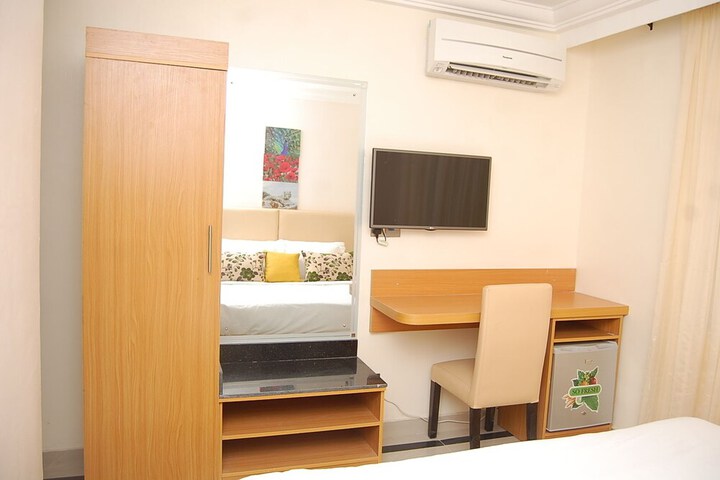 Room 17 of 55
