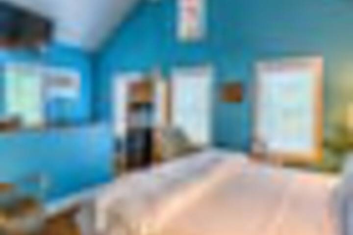 Room 41 of 192