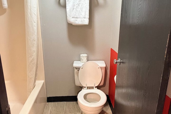 Room 65 of 90