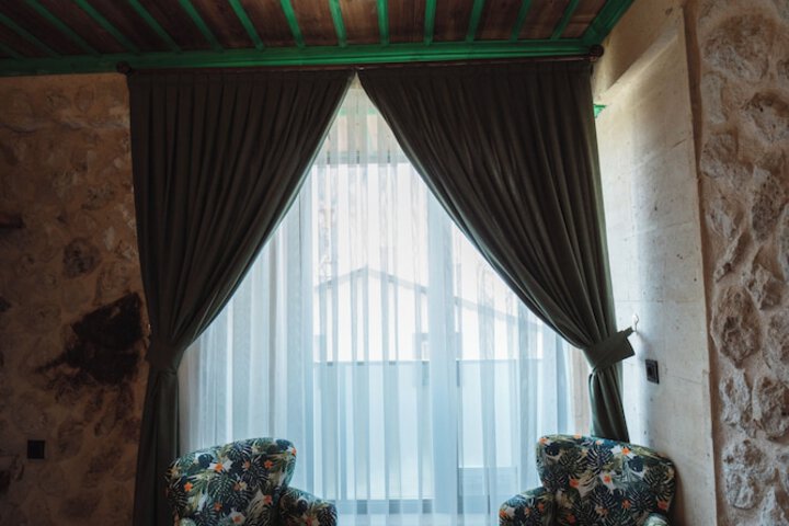 Room 77 of 189