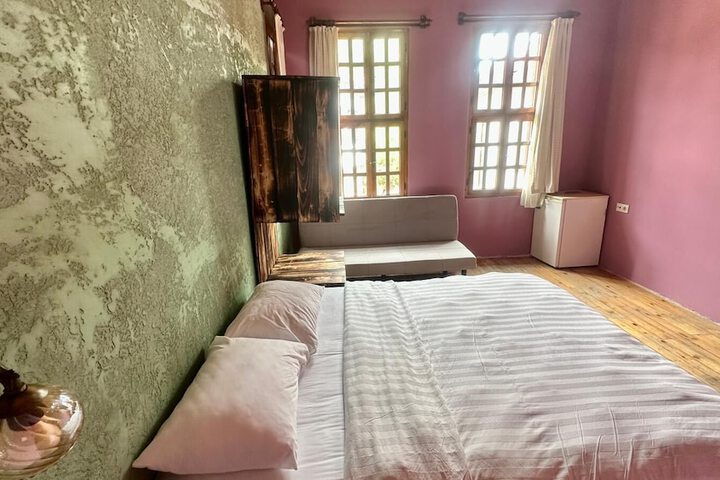 Room 21 of 47