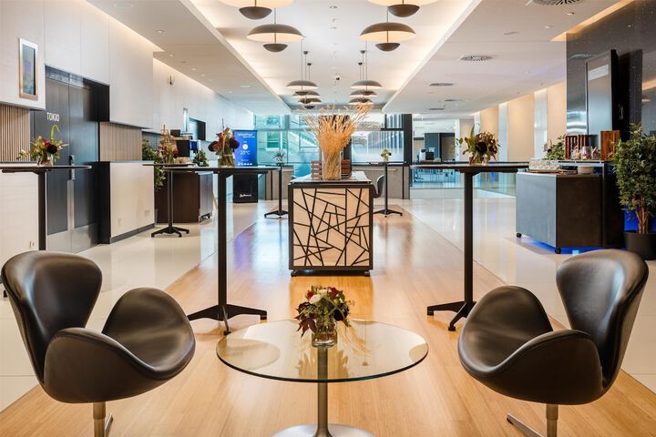 Guest Lobby