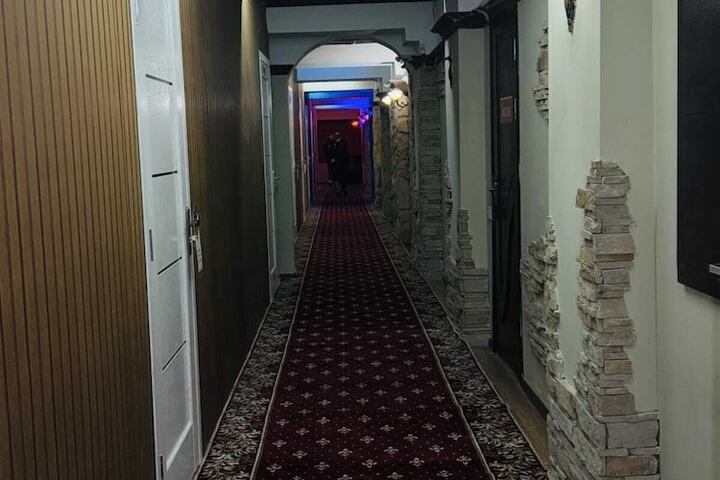 Room 16 of 17
