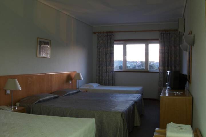 Room 14 of 50
