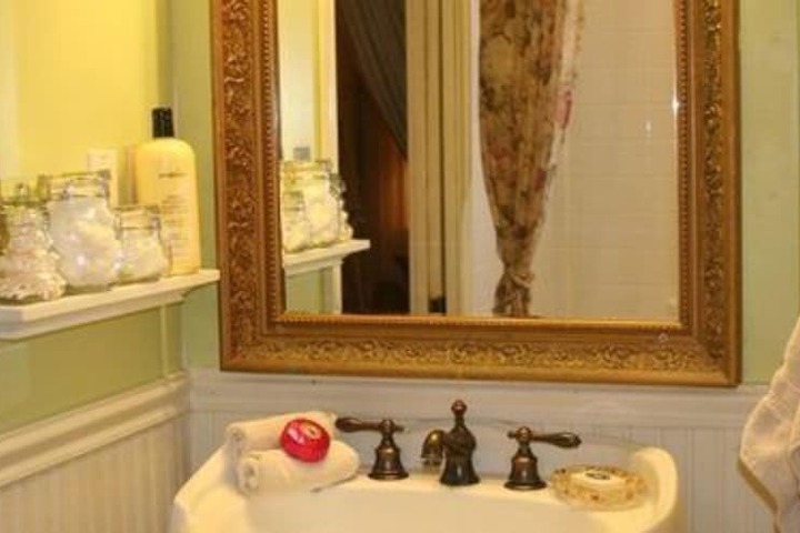 Bathroom Interior Photo