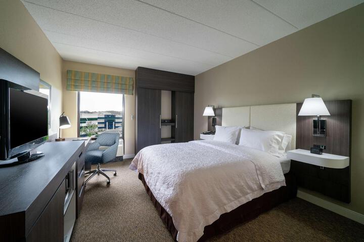 Standard | King Bed (6 of 17)