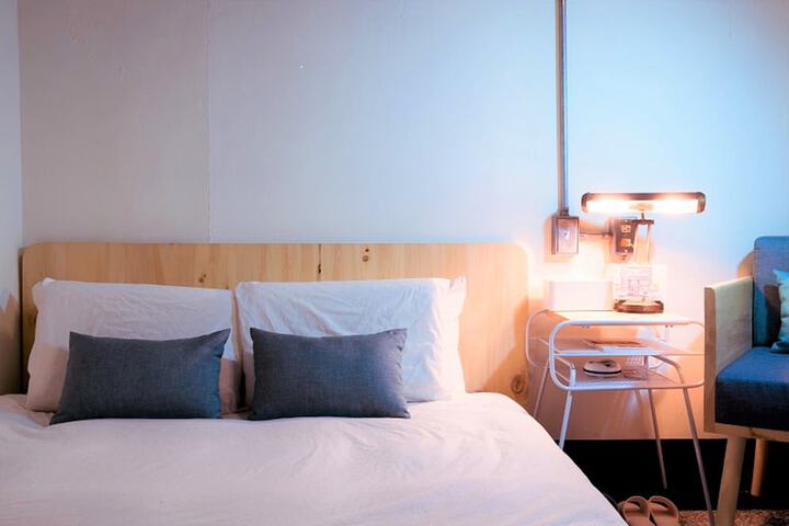 Room 13 of 60