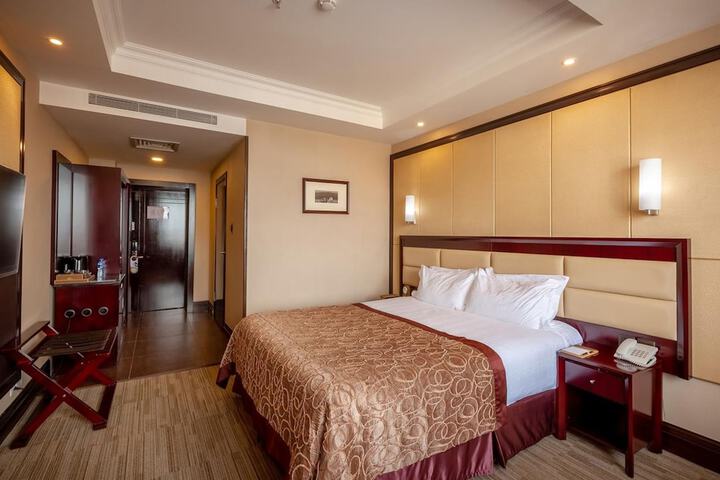 Room 17 of 55