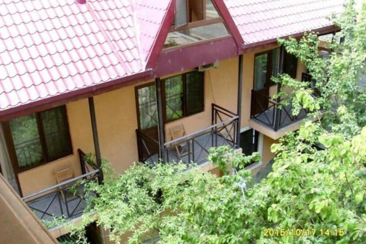 Hotel Exterior 21 of 35
