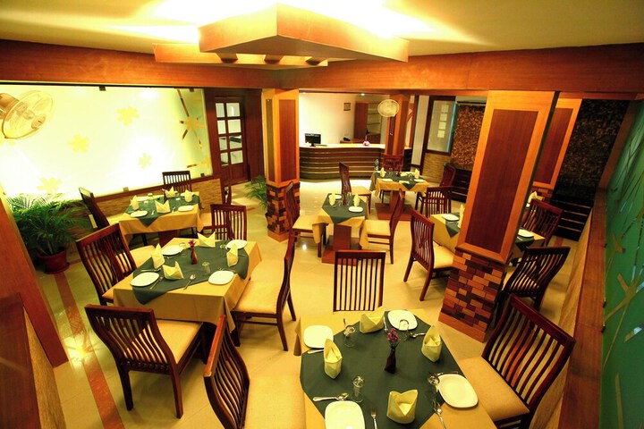 Dining 96 of 97