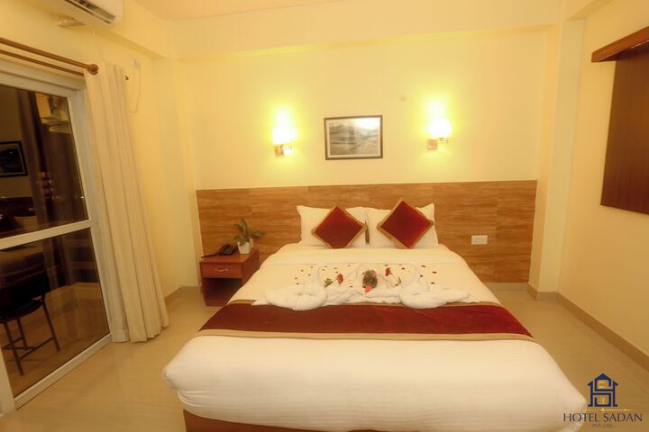 Room 3 of 5