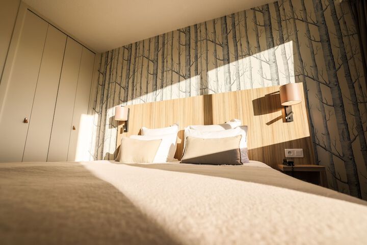 Room 17 of 52