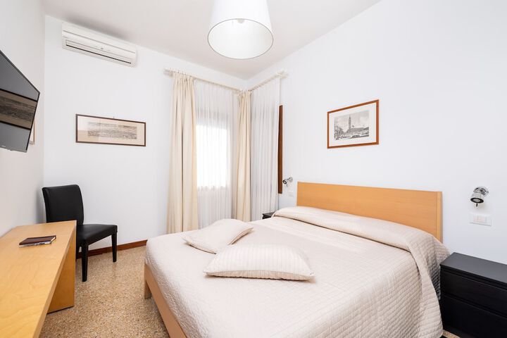 Room 12 of 58