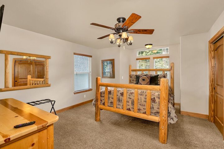 Room 2 of 48