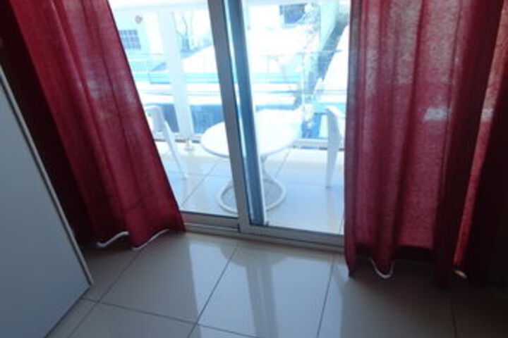 Room 47 of 91