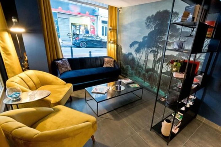 Lobby Entry