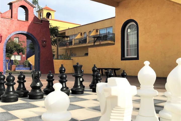Hotel 85 of 90