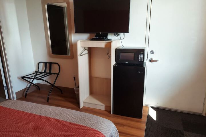 Room 26 of 52