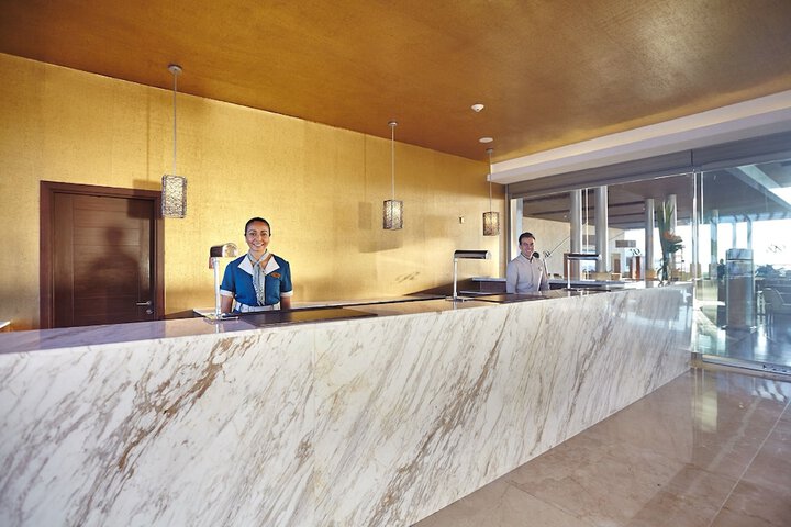Hotel Interior 4 of 213