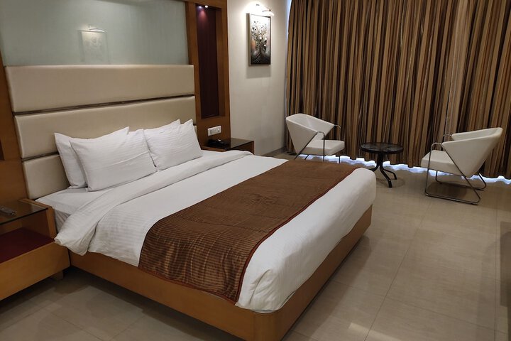 Room 14 of 72